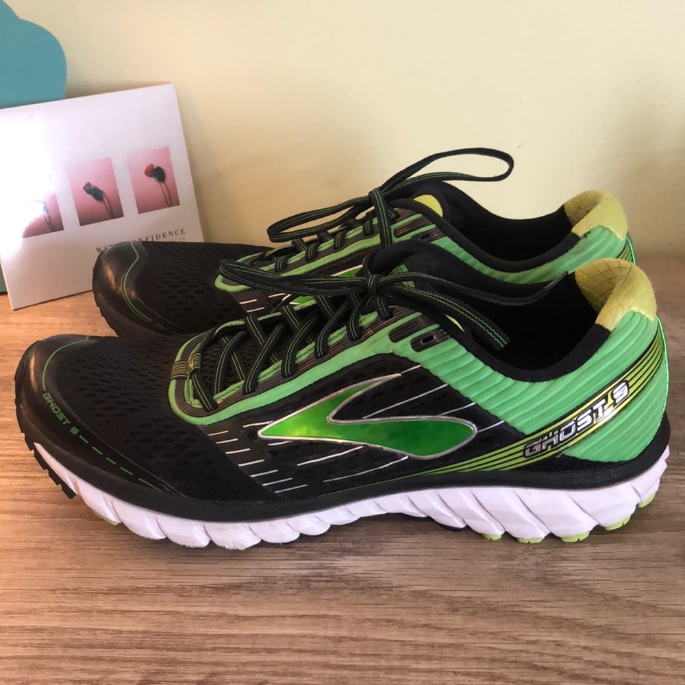 Men’s 12 Ghost 9 Running Shoes GREAT Condition